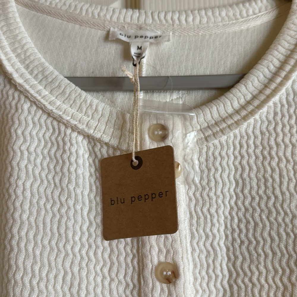 Blu Pepper White Ribbed Top - Picture 4 of 5